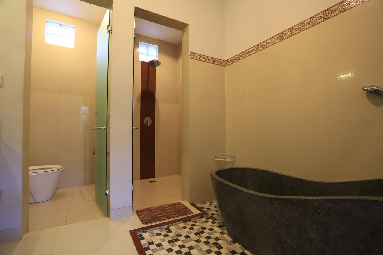 Nyoman Villa Sanur Exteriör bild